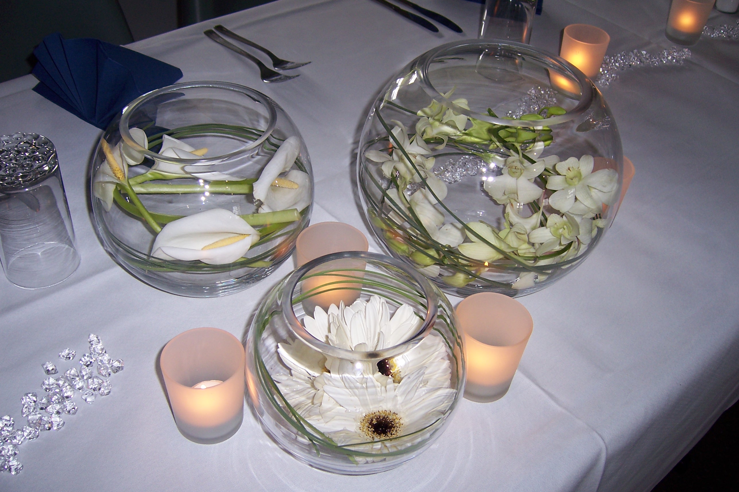 3. Wedding Table Decorations